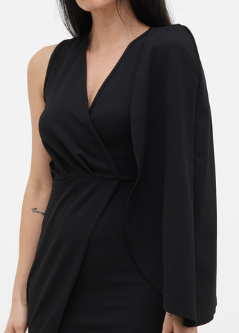 Черное кэжуал платье с открытыми плечами Boohoo однотонное