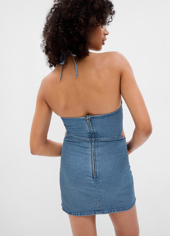 Светло-синее джинсовое, кэжуал платье с открытой спиной Gap однотонное