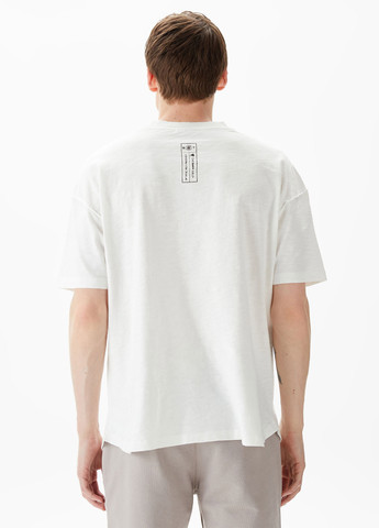 Біла футболка UNITED4