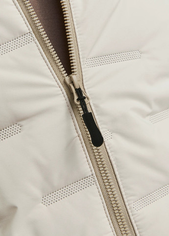 Кремова демісезонна куртка Jack & Jones