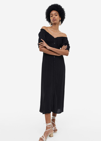 Черное кэжуал платье в стиле ампир, с открытыми плечами H&M однотонное
