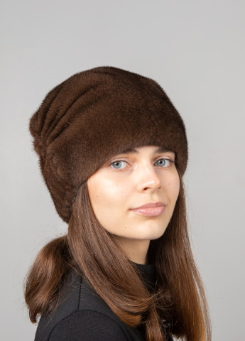 Женская зимняя шапка из настоящего меха норки Меховой Стиль кубанка со стразами (254784405)
