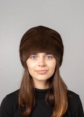 Женская зимняя шапка из настоящего меха норки Меховой Стиль кубанка со стразами (254784405)