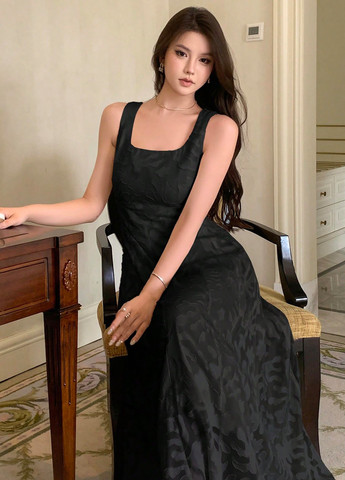 Чорна кежуал, вечірня сукня кльош, а-силует SHEIN з малюнком