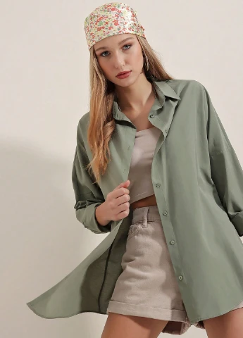 Серо-зеленая классическая, кэжуал рубашка однотонная SHEIN