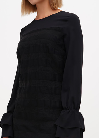 Черное кэжуал платье Sassofono однотонное