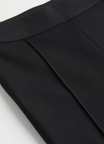 Черные демисезонные брюки H&M