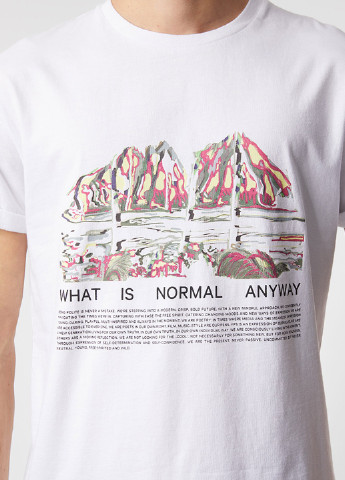 Біла футболка YPS