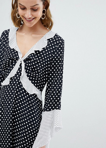 Черно-белое кэжуал платье клеш River Island в горошек