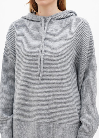 Серый демисезонный свитер No Brand