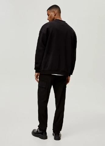Чорний світшот Pull & Bear однотонний без декору (251180974)