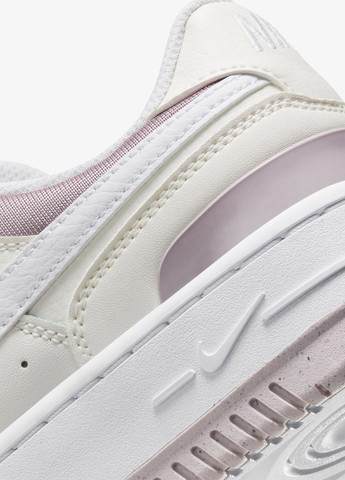 Білі всесезонні кросівки Nike GAMMA FORCE