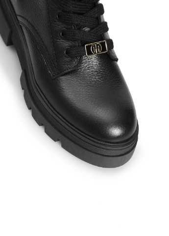 Осенние ботинки берцы Tommy Hilfiger без декора