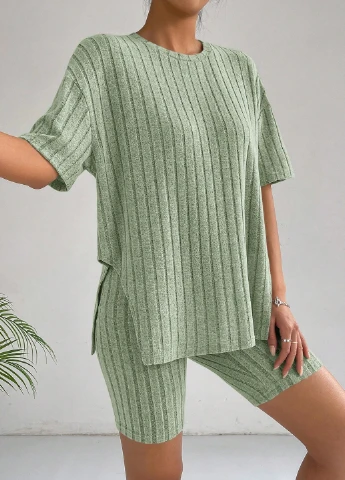 Костюм (футболка, шорти) SHEIN (332805650)