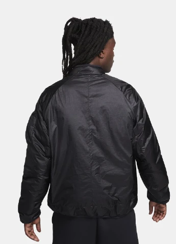 Чорна демісезонна куртка fb7858-010 Nike SPORTSWEAR TECH THERMA-FIT LOOSE INSULATED