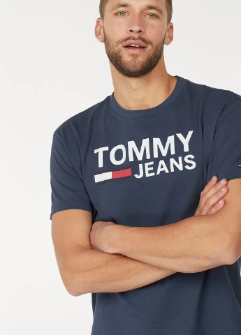 Темно-синяя футболка Tommy Jeans