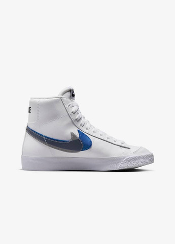 Білі кеди blazer mid next nature (gs) fd0690-100 Nike Blazer Mid Next Nature (GS)