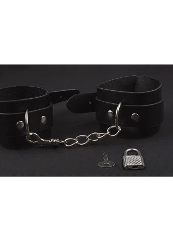 Набор BDSM STARTER KIT Nº 75 Black: плеть, кляп, наручники, маска, ошейник, веревка, зажимы MAI (254785212)