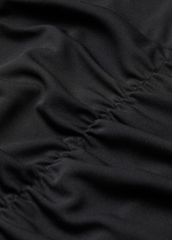 Черное кэжуал платье H&M однотонное