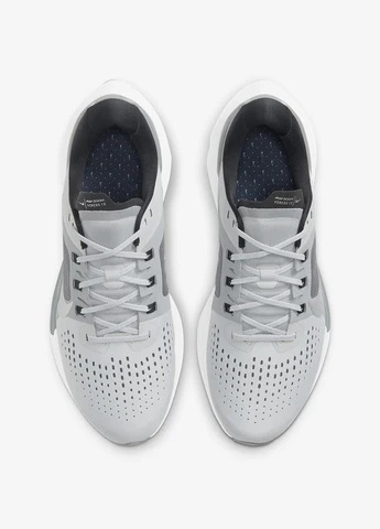Сірі кросівки всесезон Nike Air Zoom Vomero