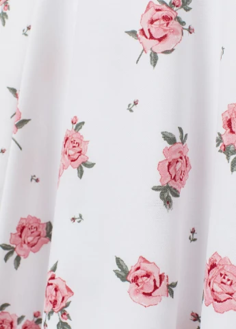 Белое кэжуал платье H&M розы