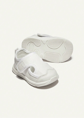 Білі осінні кросівки SHEIN