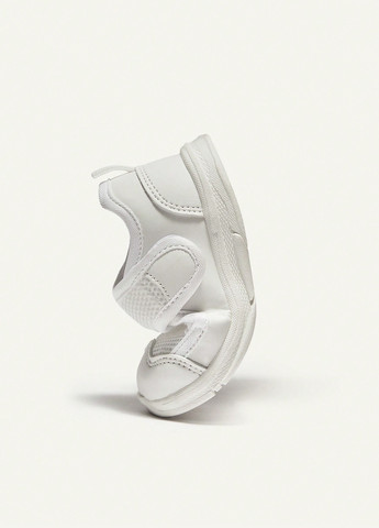 Білі осінні кросівки SHEIN