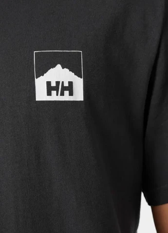 Черная футболка 62979-981 Helly Hansen NORD GRAPHIC T-SHIRT