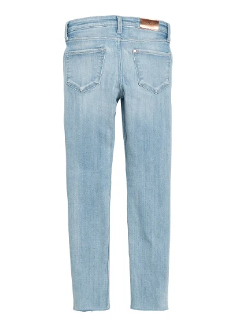 Светло-голубые демисезонные зауженные джинсы H&M