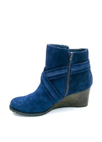 Осенние ботинки Rockport завязки из натуральной замши