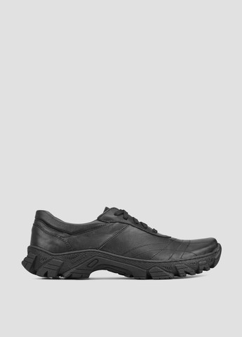 Черные демисезонные кроссовки Libero