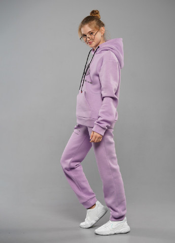 Сиреневый модный зимний спортивный костюм с надписями Sinthia (205956141)