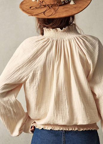 Бежевая блуза SHEIN