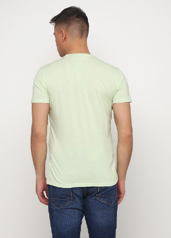 Салатовая летняя футболка Solid