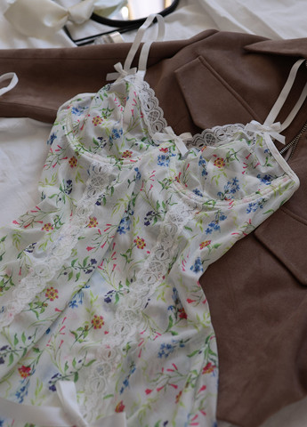 Білий демісезонний комплект (пеньюар, трусики) NOVA VEGA