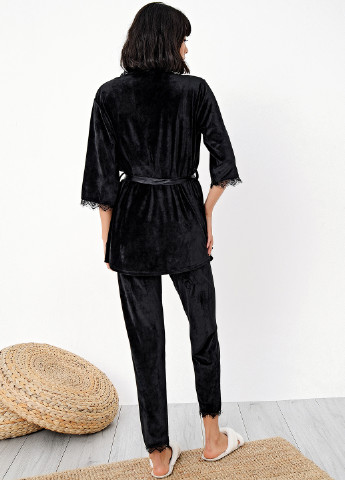 Чорний демісезонний комплект (халат, майка, штани) ECROU