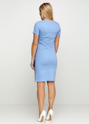 Светло-синее кэжуал платье Moschino с рисунком