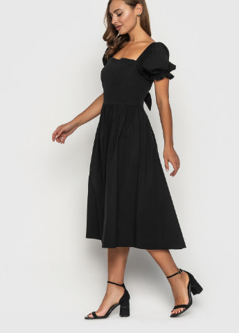 Чорна кежуал платье з відкритою спиною з спідницею-сонце, дзвін, кльош BeART однотонна
