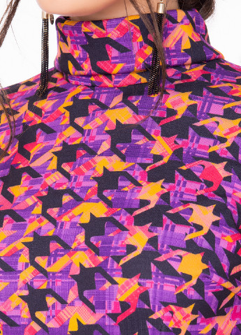 Фиолетовое кэжуал платье футляр Iren Klairie с узором пье-де-пуль «гусиная лапка»