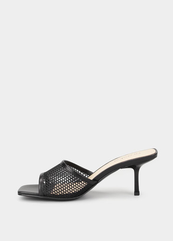 Черные шлепанцы Braska