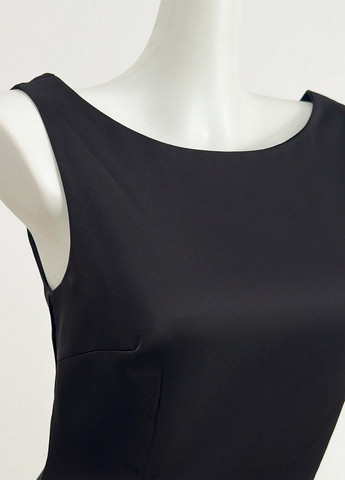 Черное коктейльное платье силуэтная, с открытой спиной SHEIN однотонное