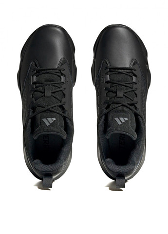 Черные осенние ботинки adidas