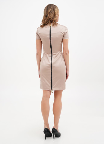 Бежева коктейльна сукня футляр Sassofono однотонна