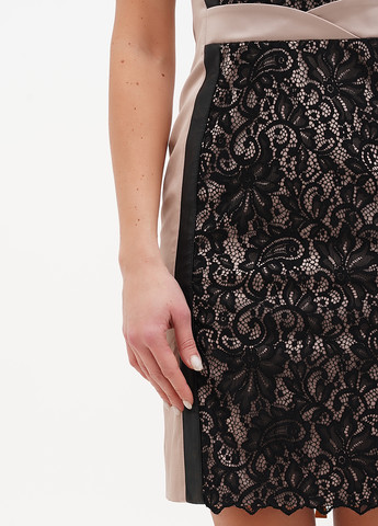 Бежева коктейльна сукня футляр Sassofono однотонна