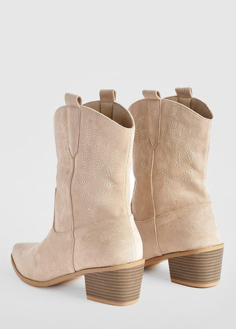 Песочные осенние полусапоги Boohoo