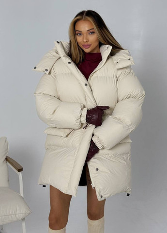 Молочный зимний Пуховик No Brand