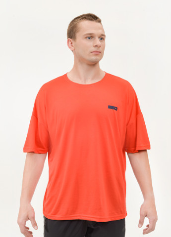Красная футболка спортивная Maraton