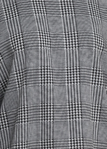 Черно-белая демисезонная блуза Bershka