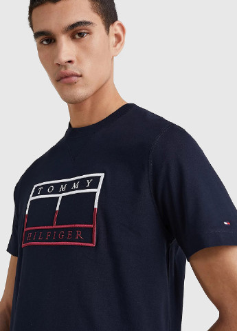 Темно-синяя футболка Tommy Hilfiger