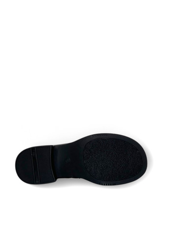 Осенние ботинки Meego без декора